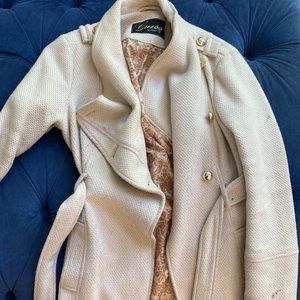 Women’s trench coat